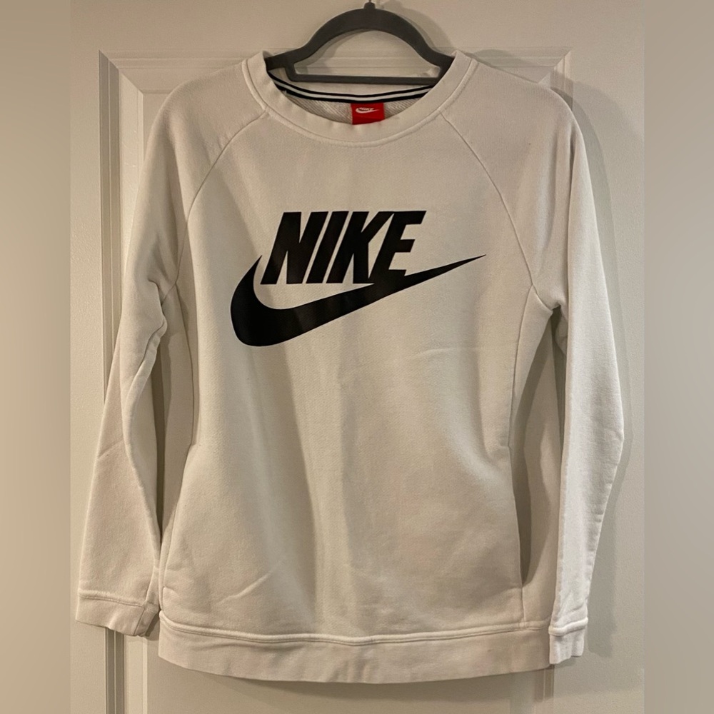 Nike Crewneck Sweater - White / Black - Active - Pockets - Sz S - Like New